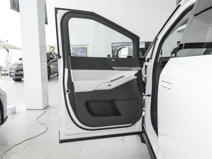 Tecnologia Inteligente Personalizada Adultos Pessoal 5 Portas 7 Assentos Xpeng X9 MPV 650Km EV Carro 7