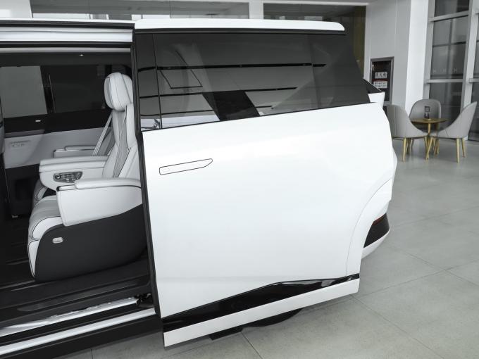 Tecnologia Inteligente Personalizada Adultos Pessoal 5 Portas 7 Assentos Xpeng X9 MPV 650Km EV Carro 9