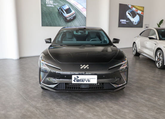 Automóvel de alta velocidade IM EV Carro cinza IM L7 5 lugares Sedan EV Carro 90kwh