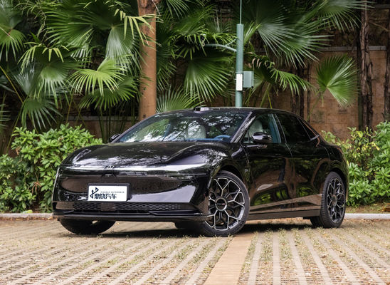 Confortável Zeekr 007 Veículo elétrico 310Kw 870Km 422Ps 440Nm 5 portas Sedan Carro novo