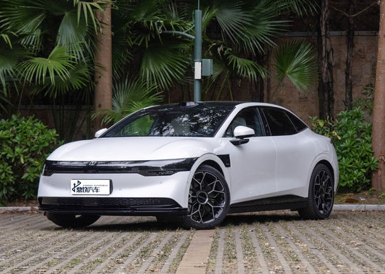 Compra em estoque chinês Fast Ship Smart Sport Automotive Motor Power Zeekr 007 Pure New Energy EV Car For Sale